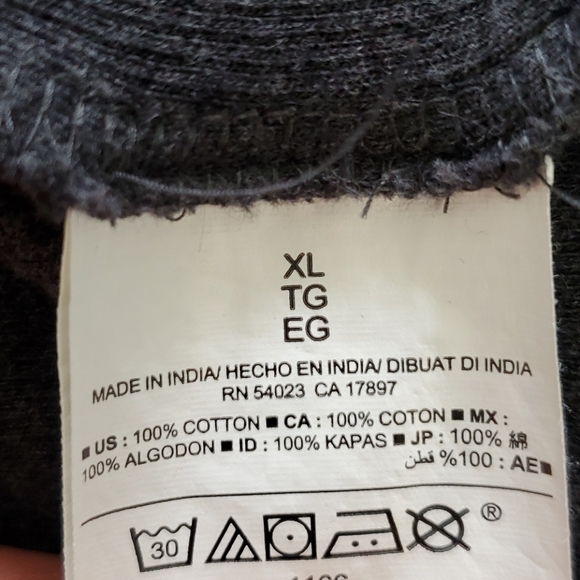 Old Navy Quarter Zip Gray Pullover Size XL - Picture 3 of 5